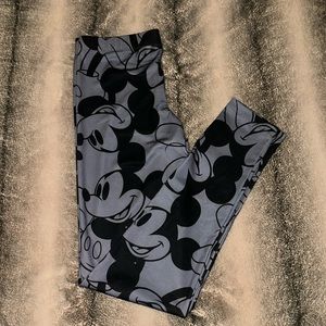 Disney Mickey leggings- medium